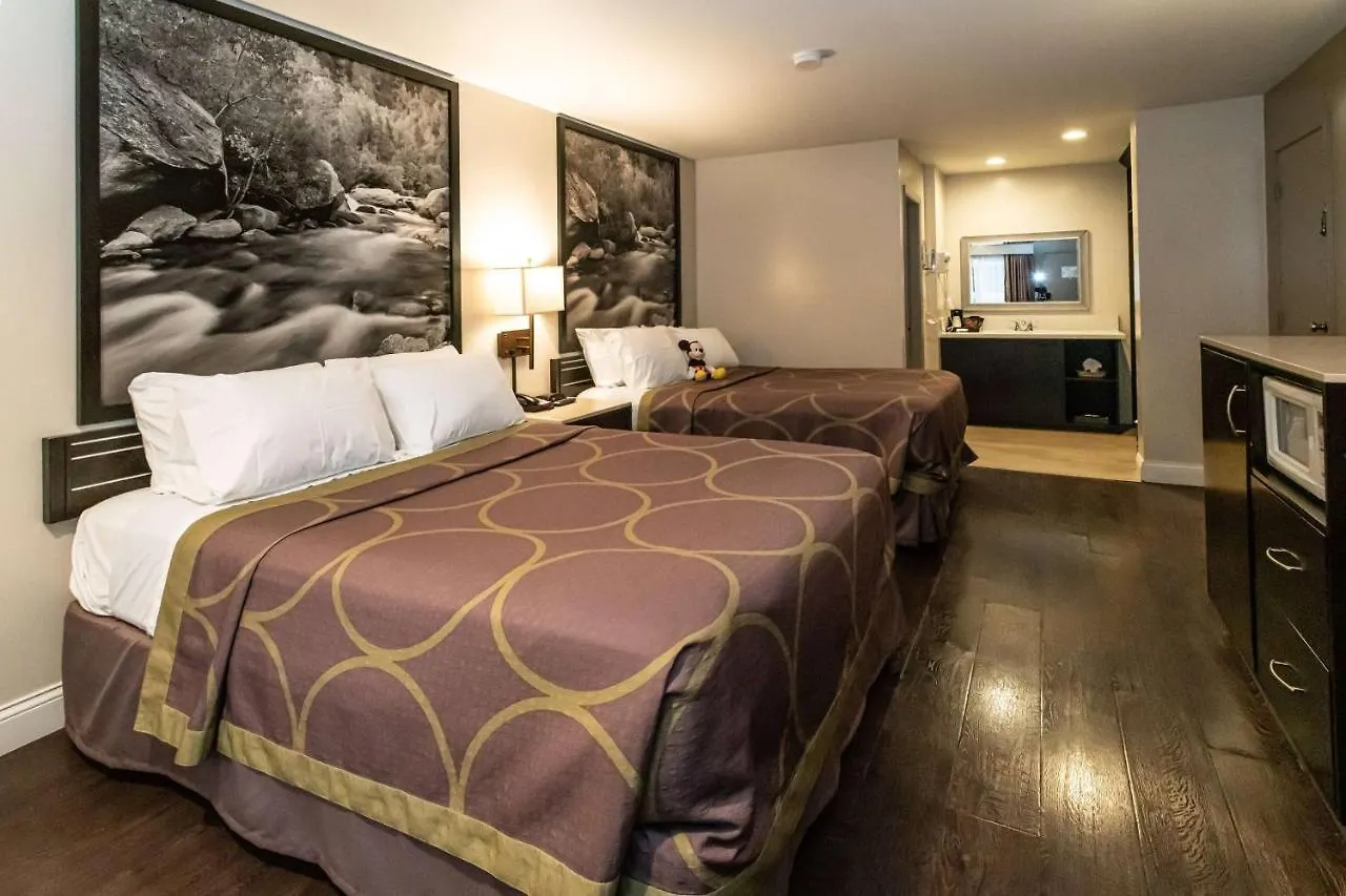 ** Hotel Super 8 By Wyndham Anaheim/Disneyland Drive United States
