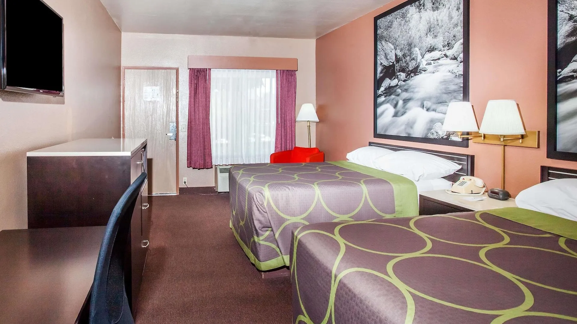 Super 8 By Wyndham Anaheim/Disneyland Drive Hotel Anaheim