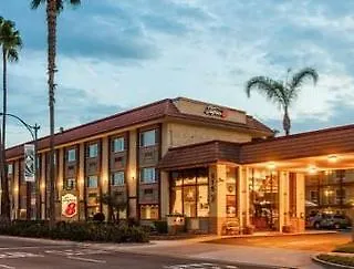 Super 8 By Wyndham Anaheim/Disneyland Drive United States